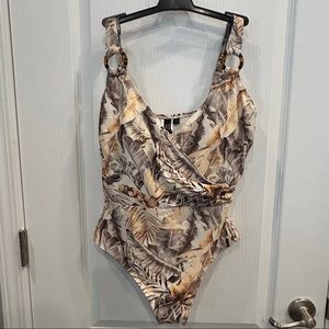 NipTuck 12 Swimsuit Multi Classic Soft Bra Ring Accent Adjustable Lined Retro